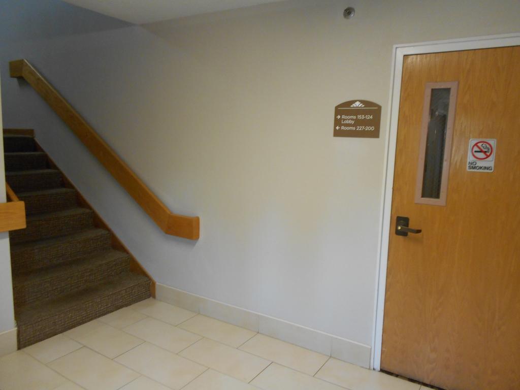 Microtel Inn By Wyndham - Albany Airport Latham Dış mekan fotoğraf