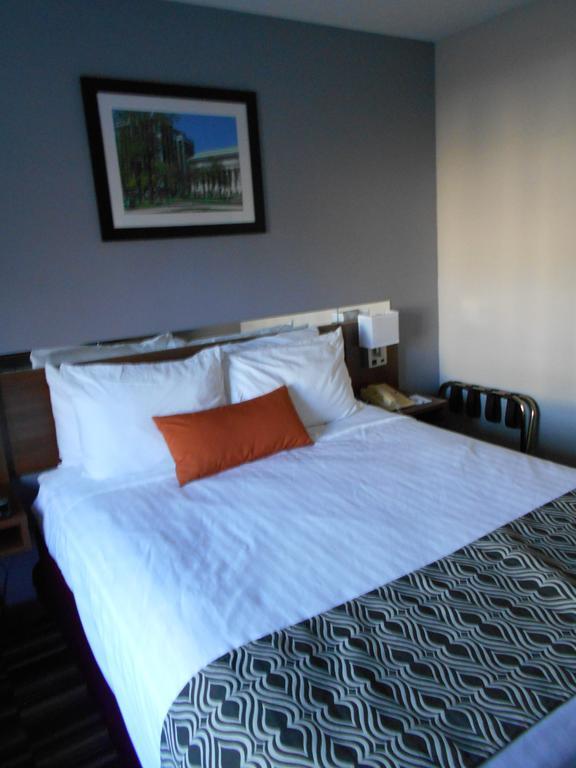 Microtel Inn By Wyndham - Albany Airport Latham Dış mekan fotoğraf
